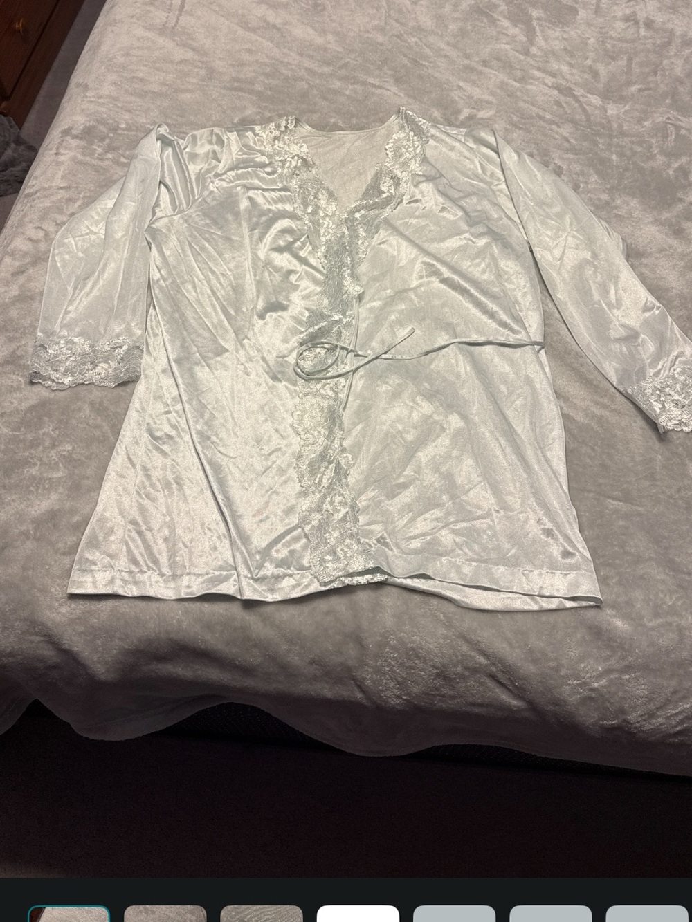 Lace-Trim Satin Robe Top in White